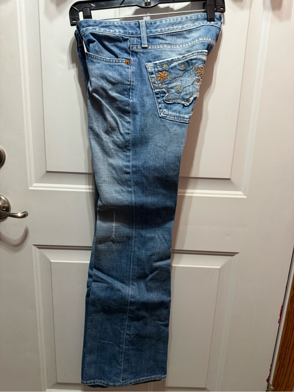 Big Star Sweet Low Boot Light Blue Jeans with Embroidered Back Pocket 28L